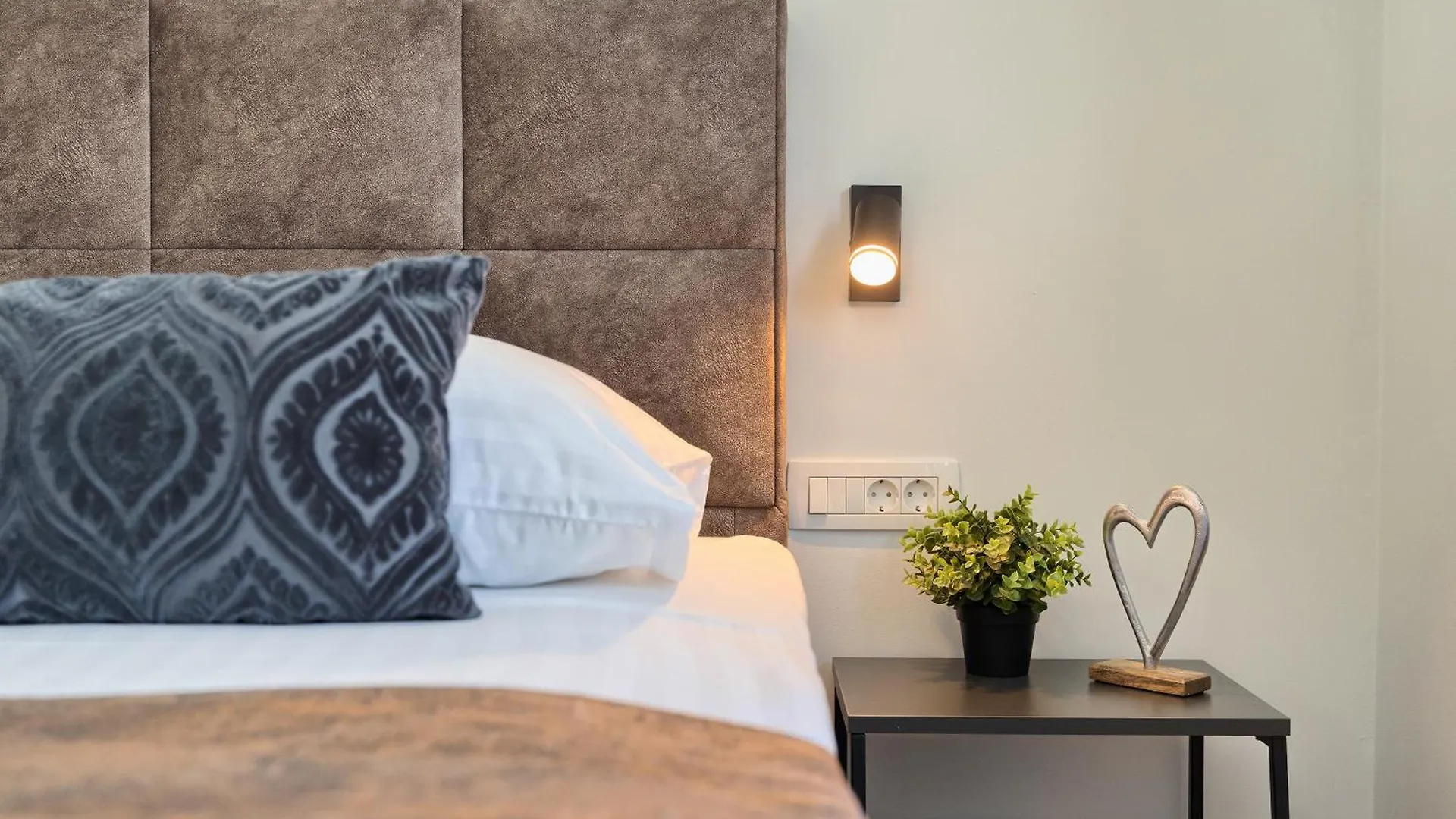 Solis Apartment - Sea View & Pool Slatine Croazia
