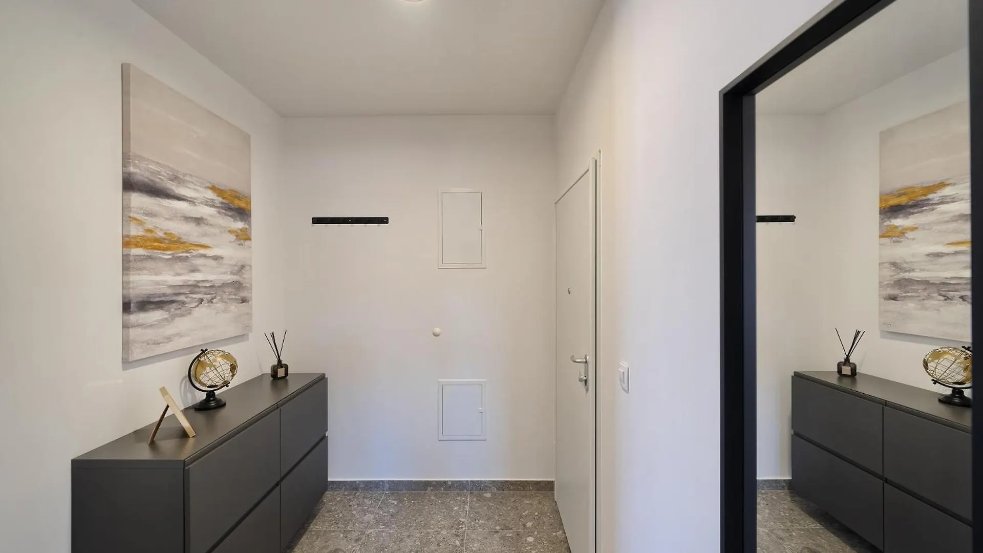 Solis Apartment - Sea View & Pool Slatine