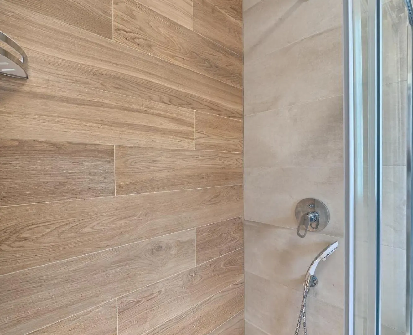 Solis Apartment - Sea View & Pool Slatine